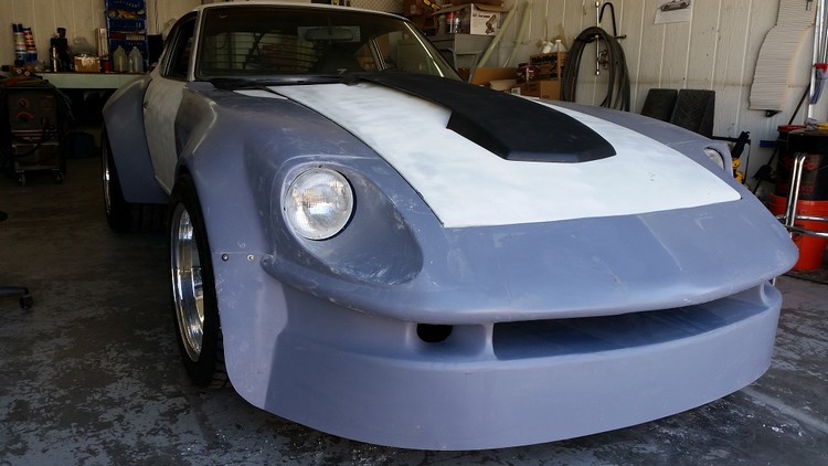 280z fiberglass deals fenders